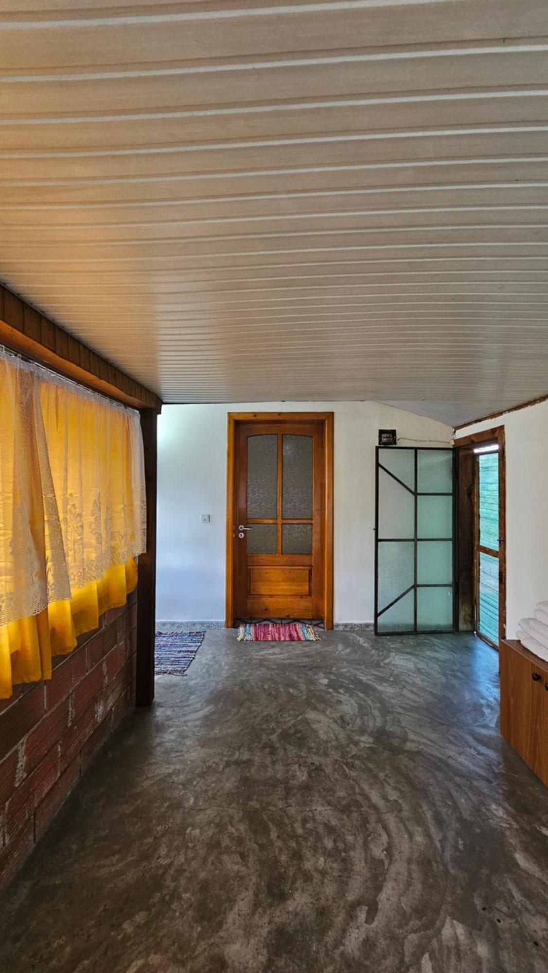 Angie'S Shared Villa Tam Тирана Экстерьер фото
